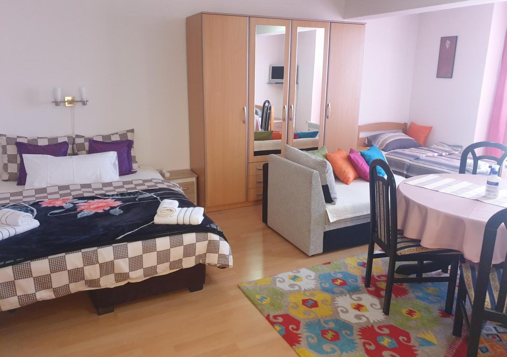 Apartments Kira Sarajevo Esterno foto