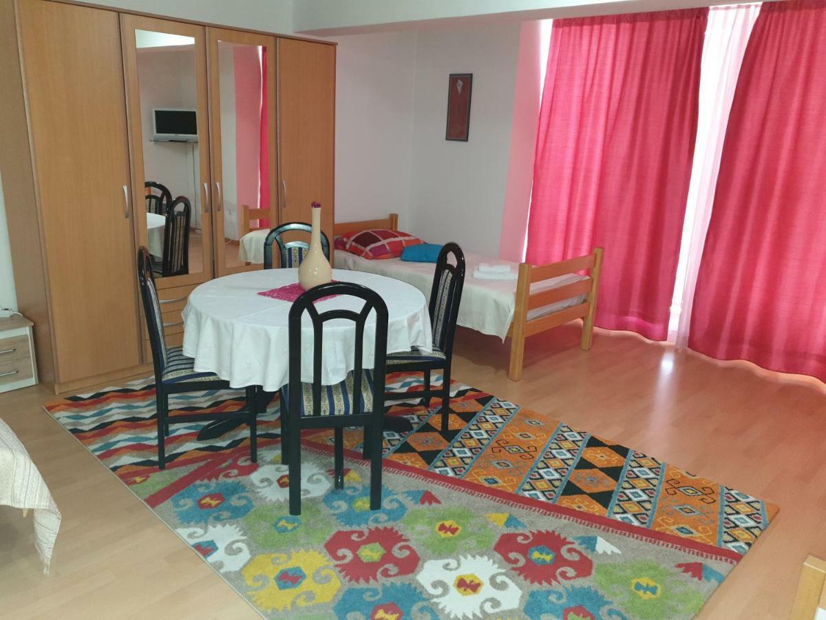 Apartments Kira Sarajevo Esterno foto